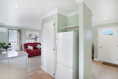 Photo of property in 2a Jones Place, Masterton, 5810