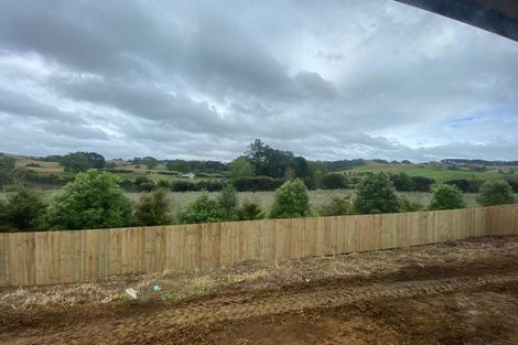 Photo of property in 33b Leathem Crescent, Pokeno, 2402