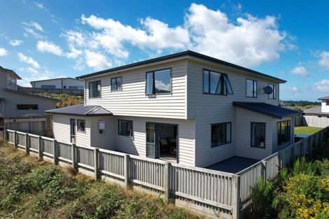 Photo of property in 185b Mark Avenue, Grenada Village, Wellington, 6037