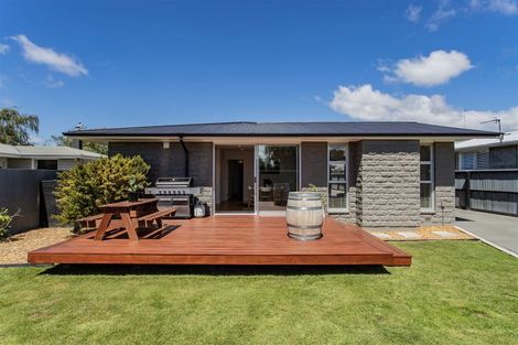 Photo of property in 65 Johns Road, Rangiora, 7400