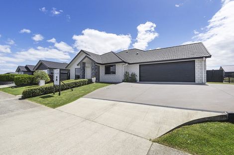 Photo of property in 39a Norfolk Drive, Cambridge, 3434