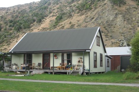 Photo of property in 6 Tilley Road, Paekakariki, 5034