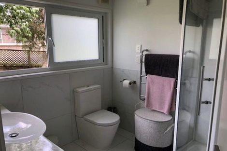 Photo of property in 1/34 Uxbridge Road, Mellons Bay, Auckland, 2014