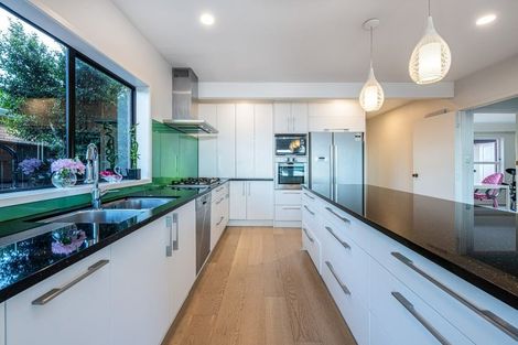 Photo of property in 18 Red Bluff Rise, Campbells Bay, Auckland, 0630