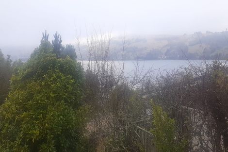 Photo of property in 20 Athol Place, Ravensbourne, Dunedin, 9022