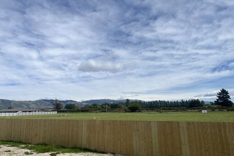 Photo of property in 16 Carlisle Street, Waimate, 7924