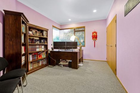 Photo of property in 1 Harrowfield Drive, Harrowfield, Hamilton, 3210