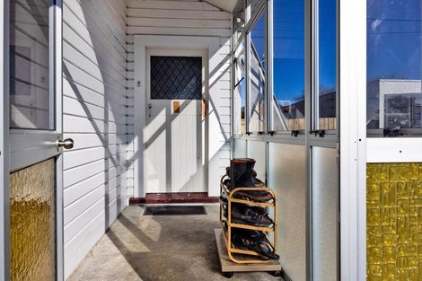 Photo of property in 13 Campbell Street, Hawera, 4610