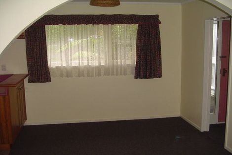 Photo of property in 21 Hicks Close, Whitby, Porirua, 5024