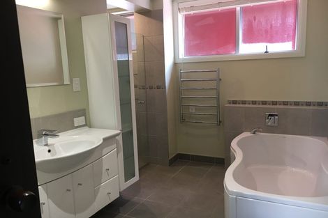 Photo of property in 8 Scobie Road, Waverley, Dunedin, 9013