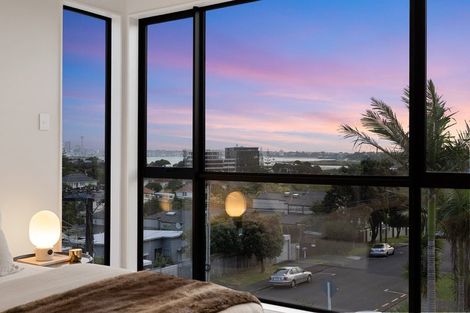 Photo of property in 4/27 Bracken Avenue, Takapuna, Auckland, 0622
