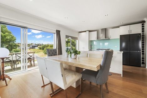 Photo of property in 31 Discovery Drive, Gulf Harbour, Whangaparaoa, 0930