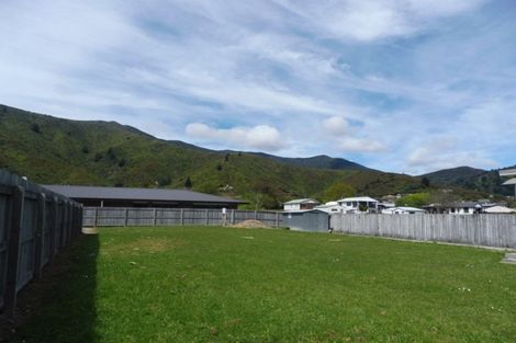 Photo of property in 9 Nautique Place, Waikawa, Picton, 7220