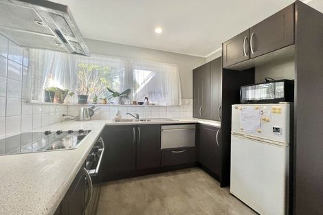 Photo of property in 9 Alf Walker Place, Papakura, 2110