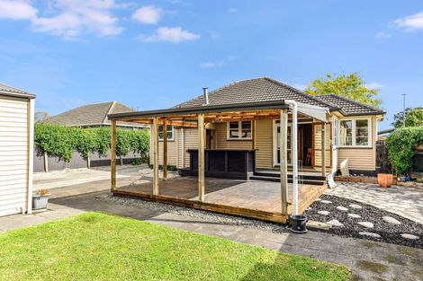 Photo of property in 7 Armitage Place, Fairfield, Hamilton, 3214