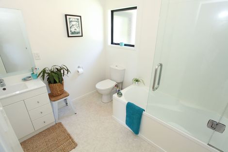 Photo of property in 50 Pond Road, Raglan, 3295