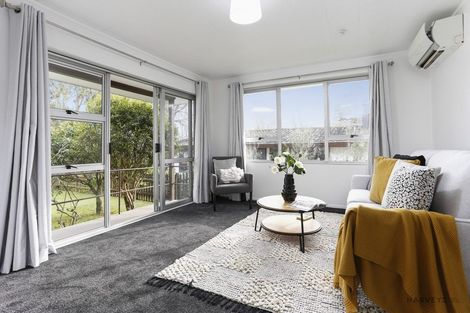Photo of property in 110 Parrs Cross Road, Sunnyvale, Auckland, 0612