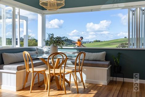 Photo of property in 79 Mount Albion Rise, Taupaki, Henderson, 0782