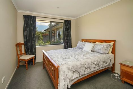 Photo of property in 6 Willowside Place, Amberley, 7410