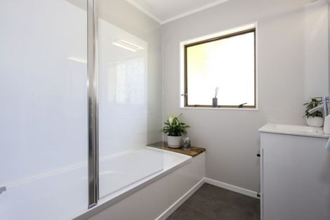 Photo of property in 309b Otumoetai Road, Otumoetai, Tauranga, 3110