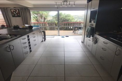 Photo of property in 17 Tarras Grove, Kelson, Lower Hutt, 5010