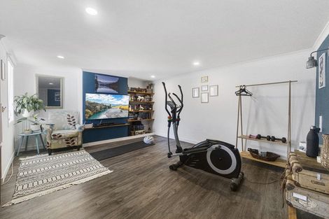 Photo of property in 203 Warburton Crescent, Te Awamutu, 3800