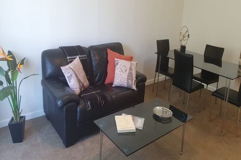 Photo of property in 25 Finnimore Terrace, Vogeltown, Wellington, 6021