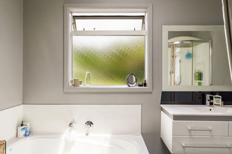 Photo of property in 24 Tom Parker Avenue, Marewa, Napier, 4110