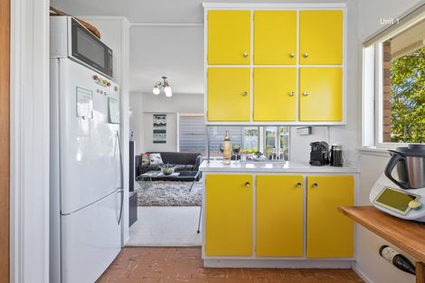 Photo of property in 1/1 Cambria Road, Devonport, Auckland, 0624