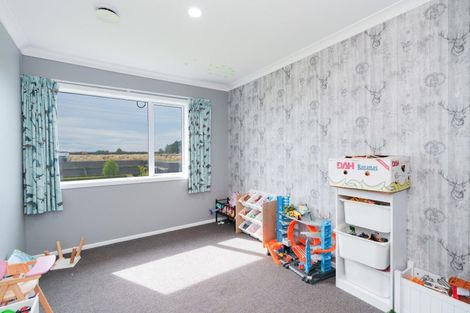 Photo of property in 79 Gerrard Road, Winton, 9783