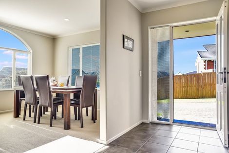 Photo of property in 12 Everton Place, Grandview Heights, Hamilton, 3200