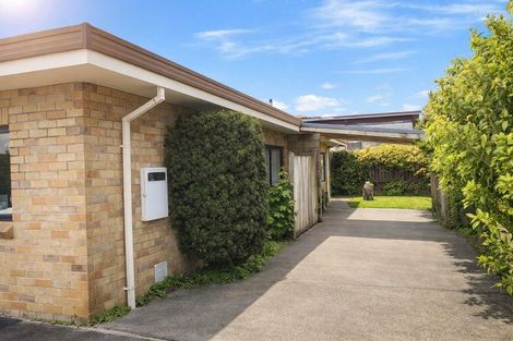Photo of property in 2/20 Rotoiti Street, Johnsonville, Wellington, 6037