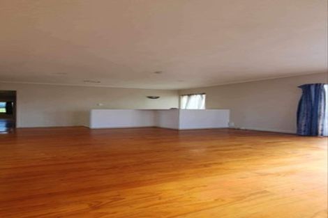 Photo of property in 10 Valencia Place, Manurewa, Auckland, 2102