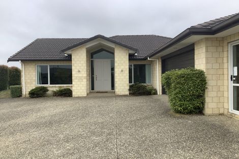 Photo of property in 1 Aufidius Place, Pukekohe, 2120
