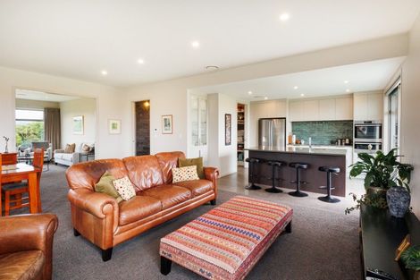 Photo of property in 20 Loveston Lane, Kelvin Grove, Palmerston North, 4470