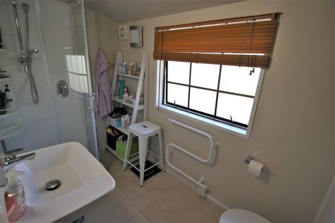 Photo of property in 23 Old Bridge Road, Bridge Hill, Alexandra, 9320