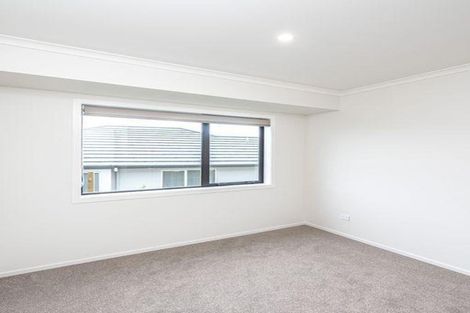 Photo of property in 32 Tirimoana Place, Otamatea, Whanganui, 4501