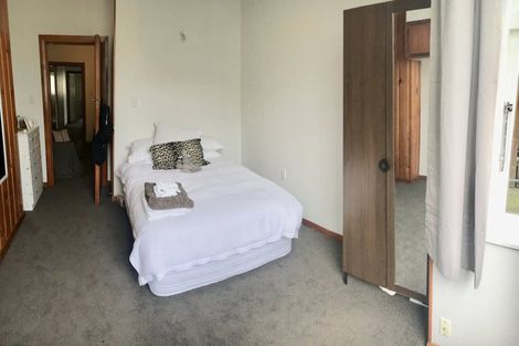 Photo of property in 67 Pirie Street, Mount Victoria, Wellington, 6011