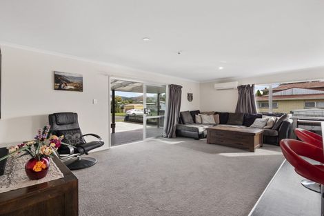 Photo of property in 4 Nettlingham Place, Te Puke, 3119