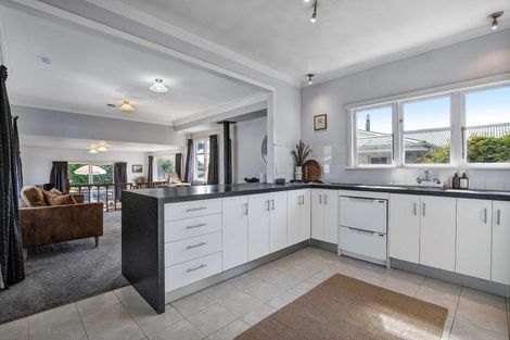 Photo of property in 58 Regan Street, Stratford, 4332