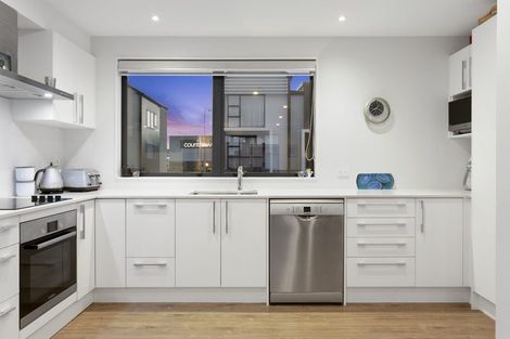 Photo of property in 11 Glenae Lane, Hobsonville, Auckland, 0618