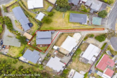 Photo of property in 14 Cypress Grove, Paraparaumu, 5032