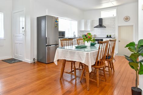 Photo of property in 4 Arawa Street, Papakura, 2110