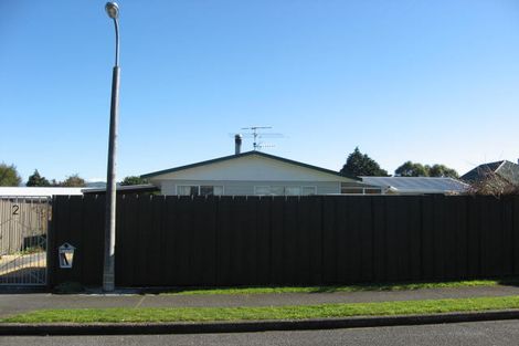 Photo of property in 2 Booth Street, Carterton, 5713