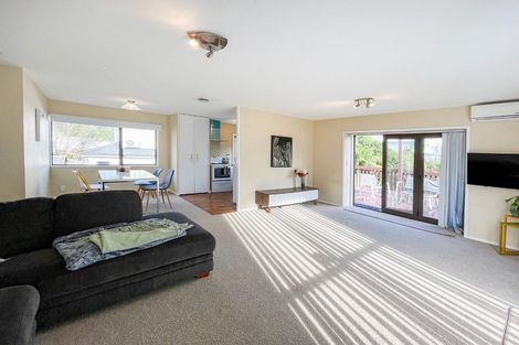 Photo of property in 690a Beach Road, Browns Bay, Auckland, 0630