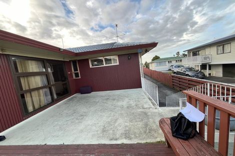 Photo of property in 3/1 Halsey Road, Manurewa, Auckland, 2102