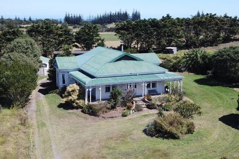 Photo of property in 797 Baylys Coast Road, Baylys Beach, Dargaville, 0377