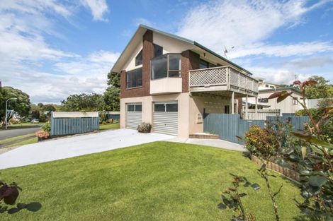 Photo of property in 23 Pohutukawa Drive, Athenree, Katikati, 3177