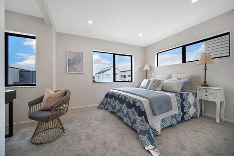 Photo of property in 82 Bellbird Street, Papakura, 2110