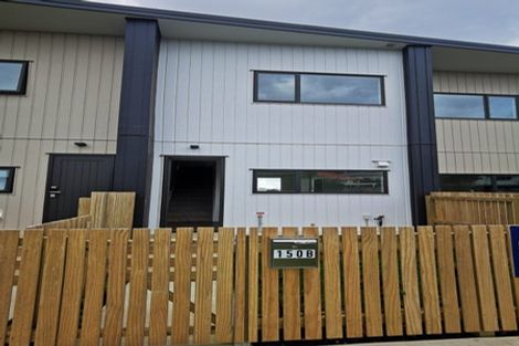 Photo of property in 150b Chivalry Road, Glenfield, Auckland, 0629